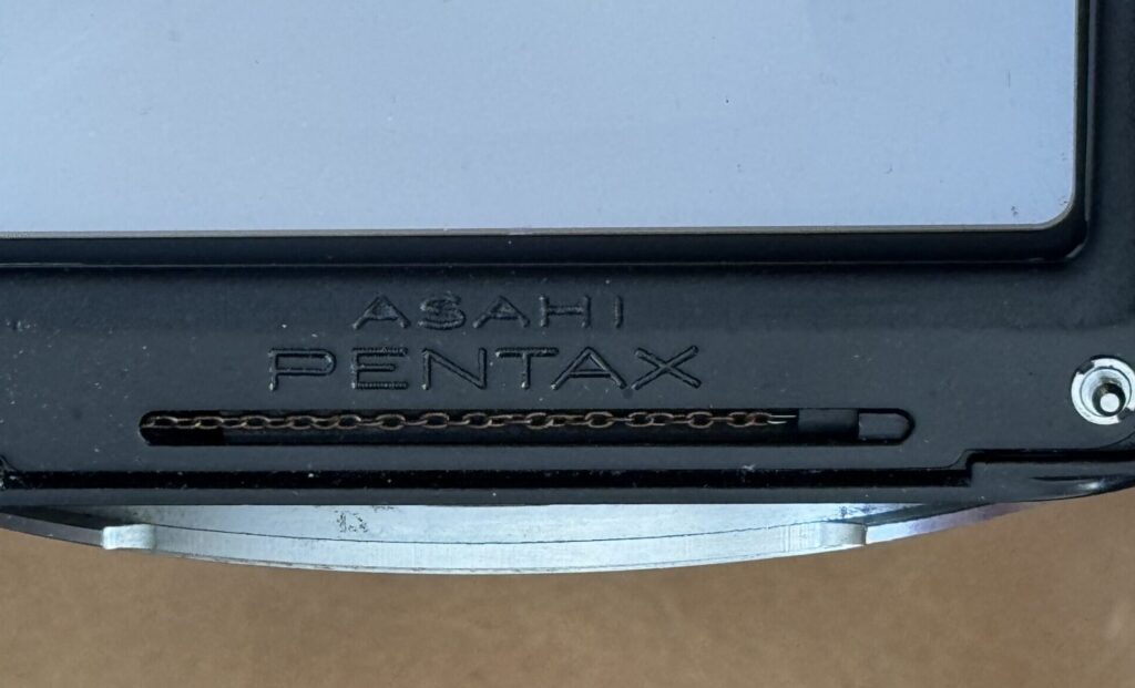 Pentax 67 coupling chain
